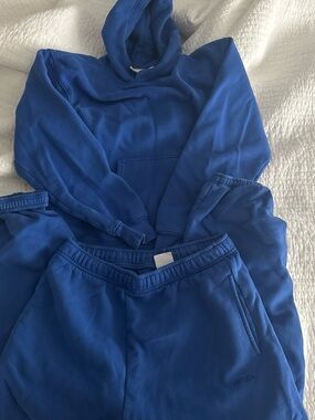 Aritzia Jazz Blue Sweatfleece Sweatpants & Hoodie Set